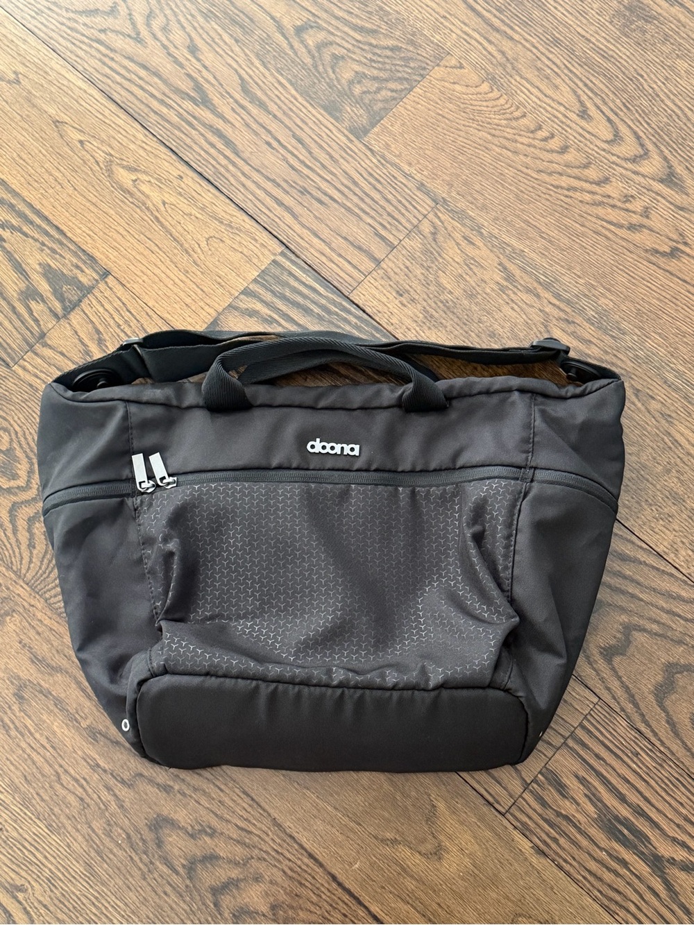 doona Black Baby Bag Tote